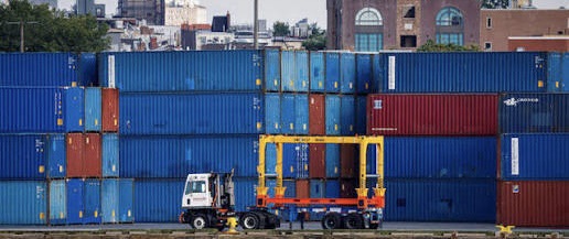 Sharjah and Oman Launch New Logistics Corridor: What It Means for Expatriate Traders and Businesses