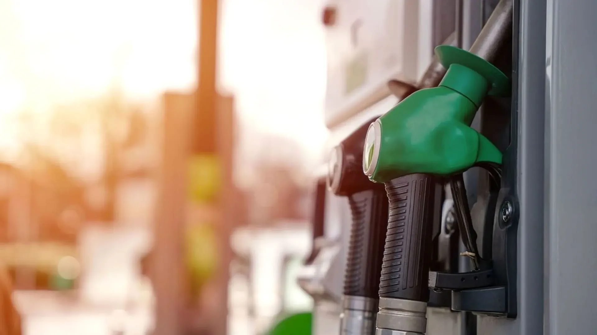 UAE Fuel Price Committee announces notable price drop for all petrol variants entering July